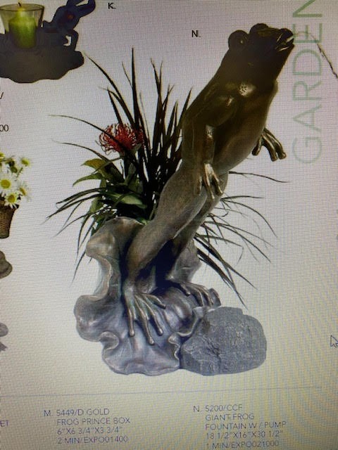 GIANT FROG FOUNTAIN WITH PUMP