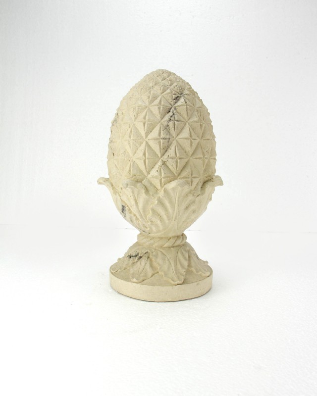 pineapple finial