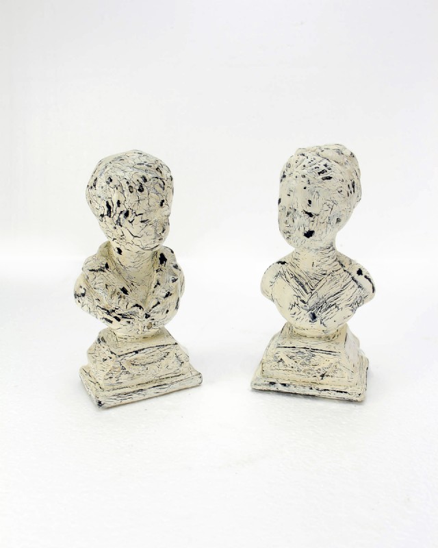 pair of book ends