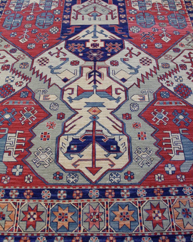 Hand Made Heriz Area Rug