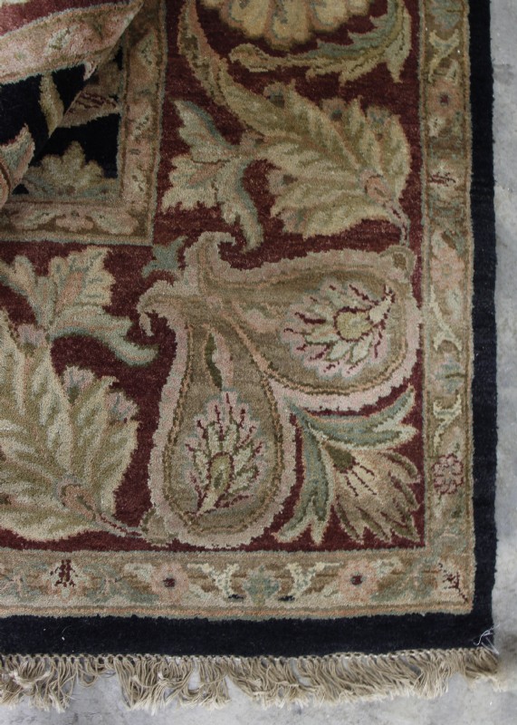 Hand Knotted Oriental Carpet