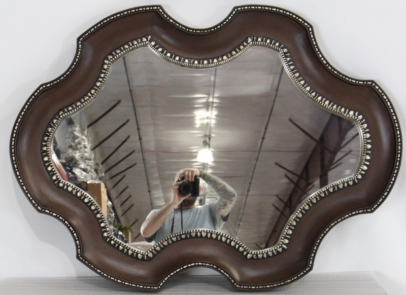 Scalloped Edge Wall Mirror