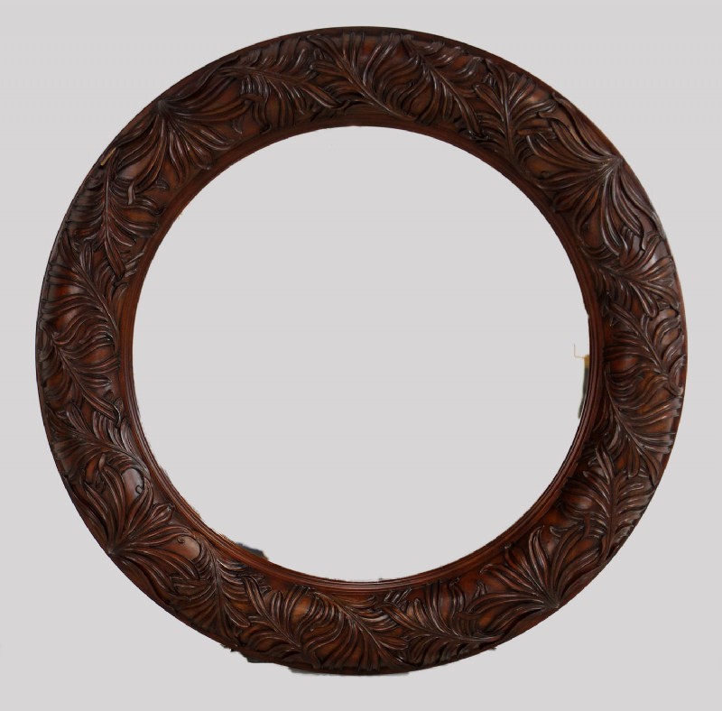 Leaf Carved Round Wall Mirror