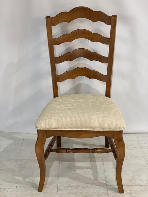 DINING CHAIR