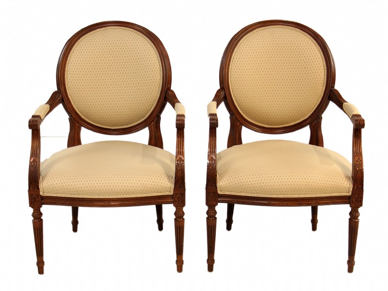 Set of 2 Diamond Upholstered Arm Chairs
