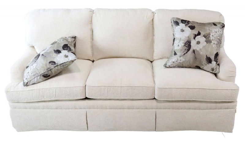 TRADITIONAL SOFA