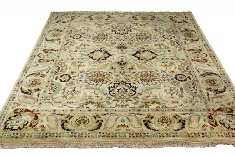 Wool Persian Style Area Rug