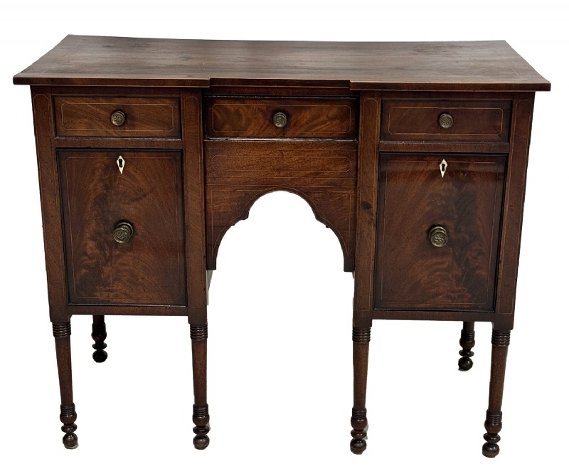 Antique George III Mahogany Sideboard, circa 1780
