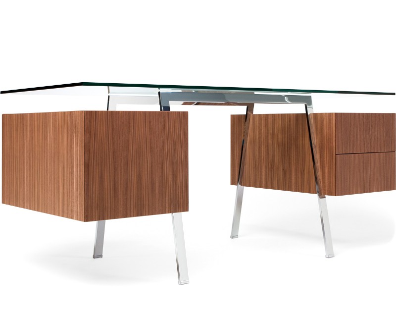 Homework 2 Desk by Niels Bendtsen