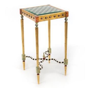 Tra La La Accent Table