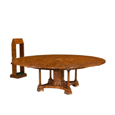 The Jupe Patent Dining Table