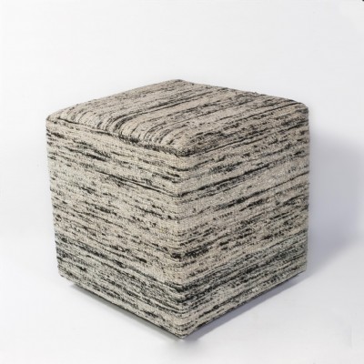 POUF