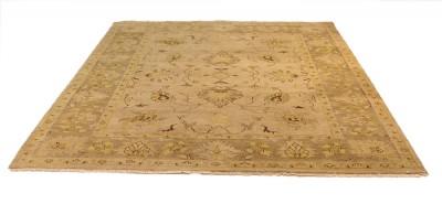 Oshak Garden Wool Area Rug