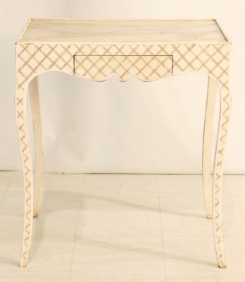 Niermann Weeks Painted Table
