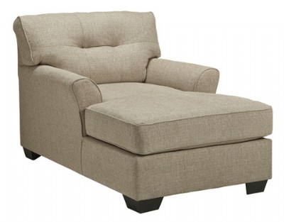 CHAISE