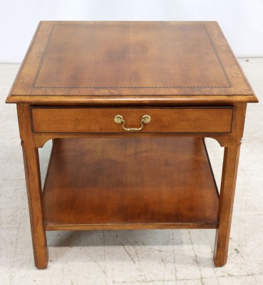 Pair of Mahogany Inlaid End tables