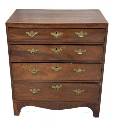 Antique Mahogany Chest of Drawers