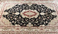 Exquisite Silk And Wool Area Rug