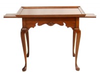 Queen Anne Style Side Table