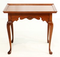 Queen Anne Style Side Table