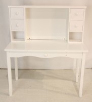 White Painted Child's Bedroom Set