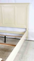 Queen Panel Bedroom Set