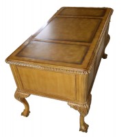 Seven Seas Desk Set