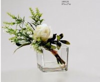 Rose in Square Glass